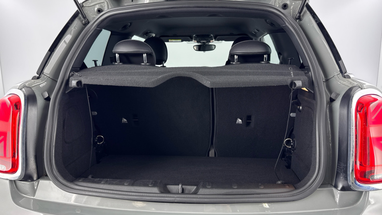 MINI Hatchback 1.5 Cooper Exclusive 3dr Auto Petrol Hatchback